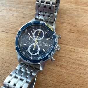 Seiko Chronograph 100m Tachymeter